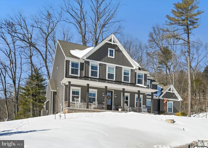 Property Photo: 5129 Mountain Ridge Lane PA 17112