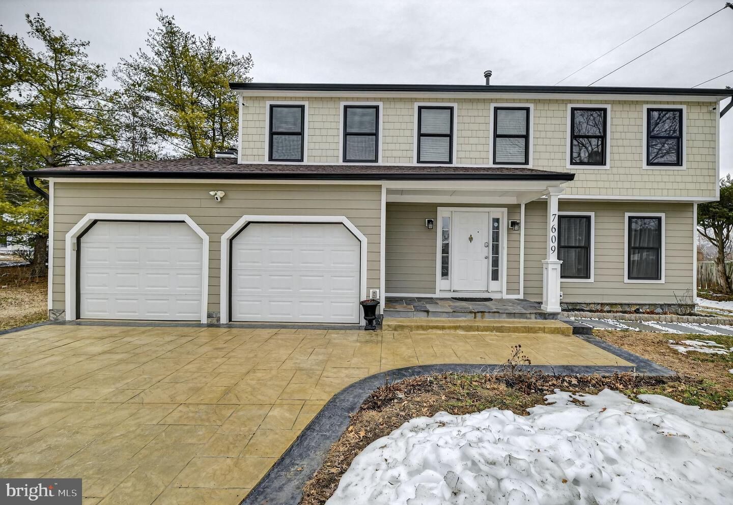 Property Photo:  7609 Croydon Place  VA 20109 