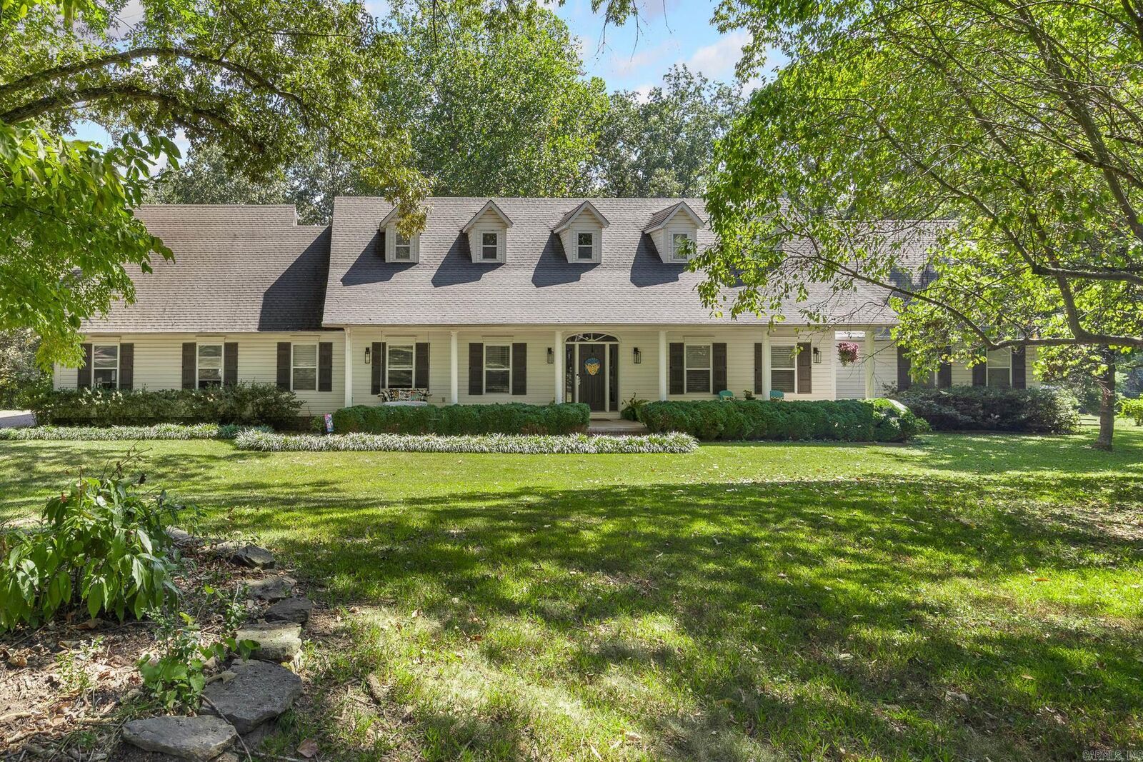 Property Photo:  303 S Old Farm Road  AR 72601 