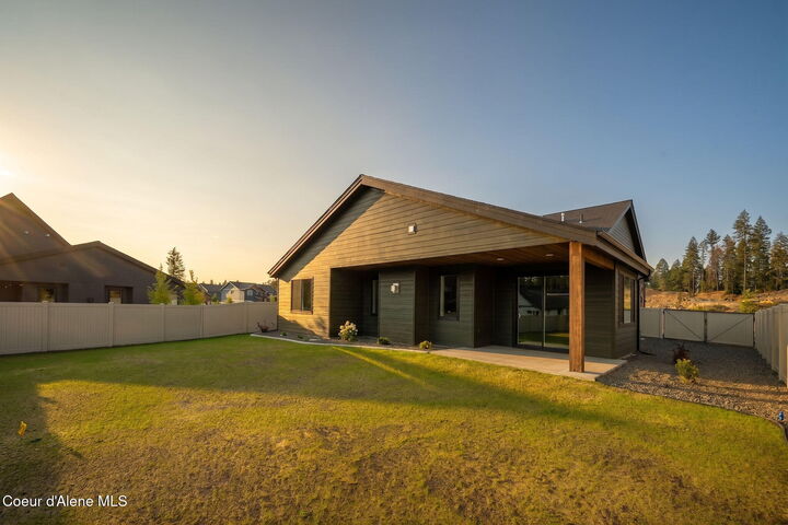 Property Photo:  974 E Steeple Chase Rd  ID 83835 