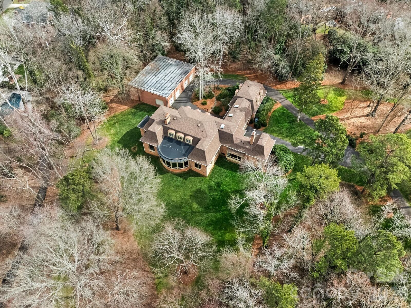 Property Photo:  2750 Loch Lane  NC 28226 