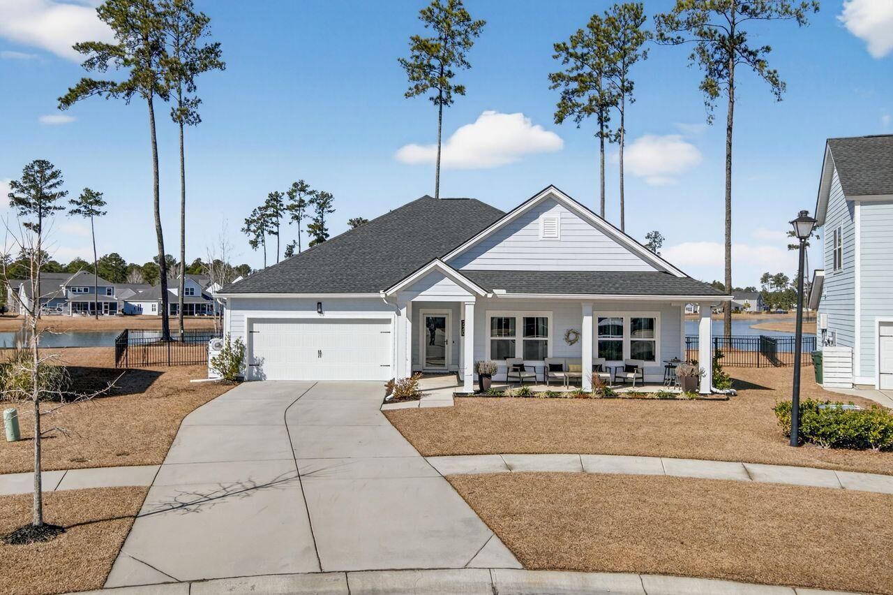 Property Photo:  720 Newbury Street  SC 29486 