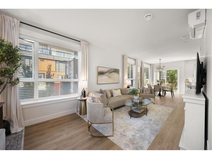 Property Photo:  20926 83 Avenue Avenue 3  BC V2Y 3Y9 