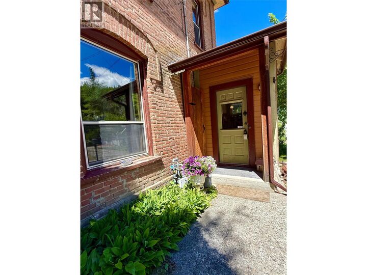 Property Photo: 267 Long Lake Avenue BC V0H 1J0