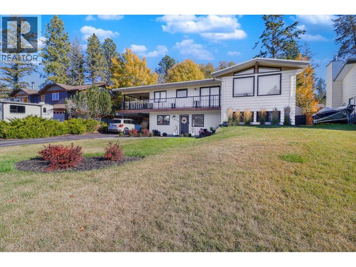 1816 Mt Connell Crescent — photo 1
