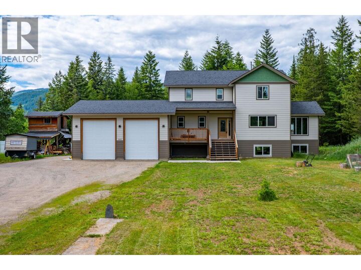 Property Photo: 141 Wadlegger Road BC V0E 1N2