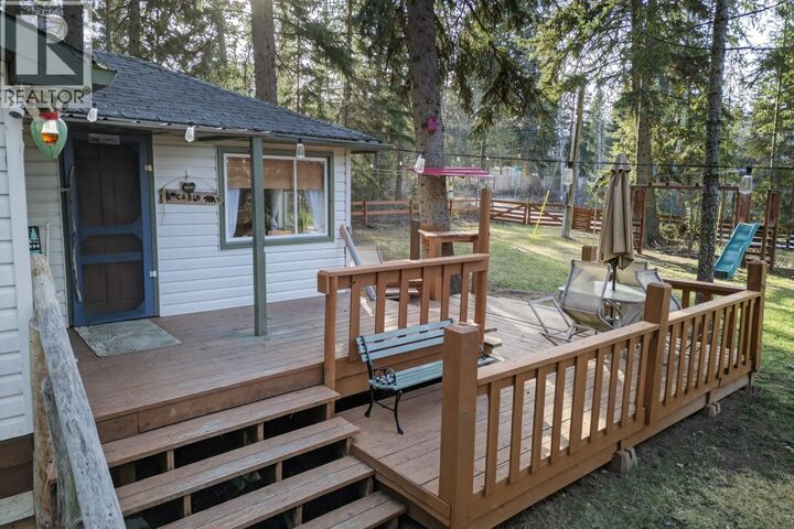 Property Photo: 4878 Ogilvey Avenue BC V0B 1L1