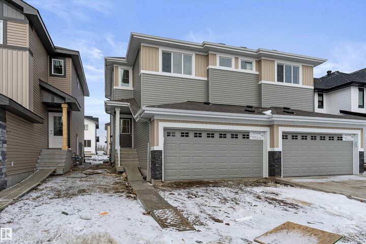 Property Photo:  922 18 Avenue NW  AB T6T 2X4 