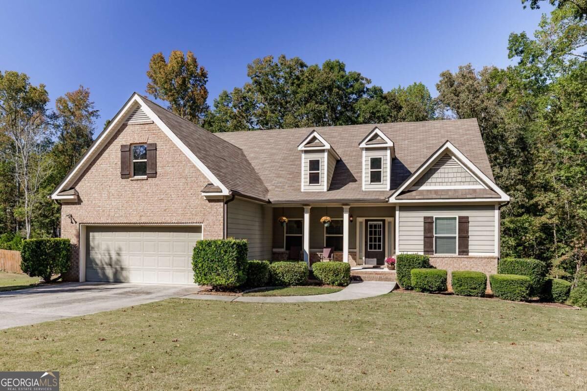 Property Photo:  140 Kimberly Way  GA 30646 