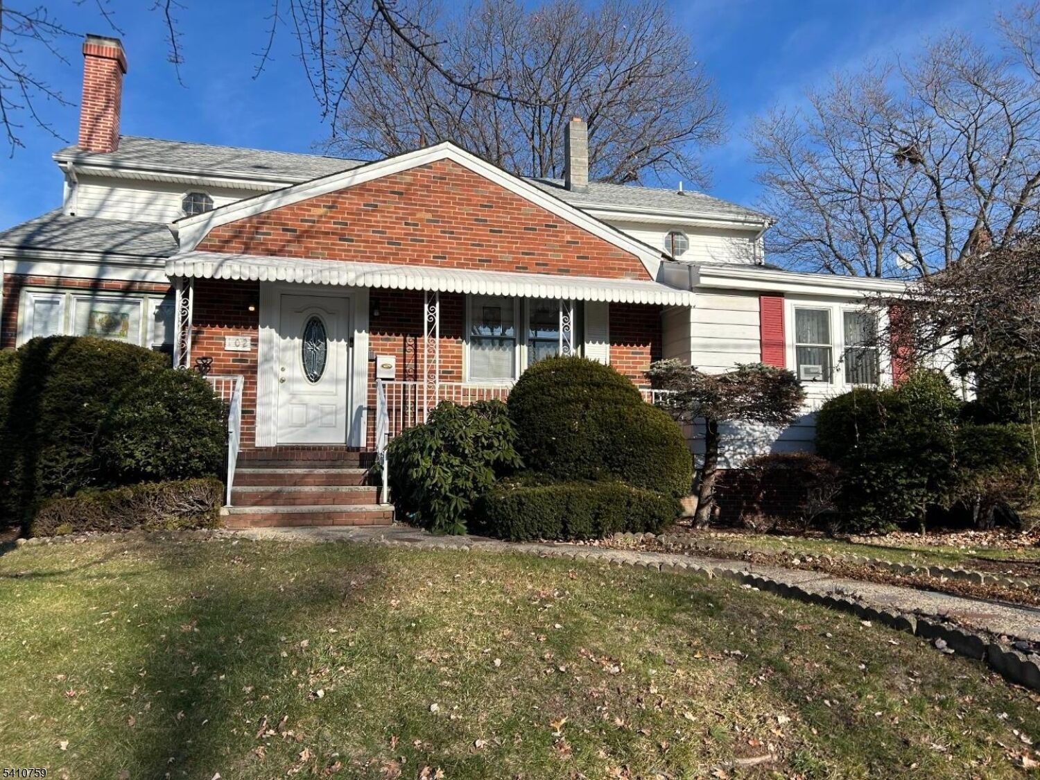 Property Photo:  102 Scoles Ave  NJ 07012 