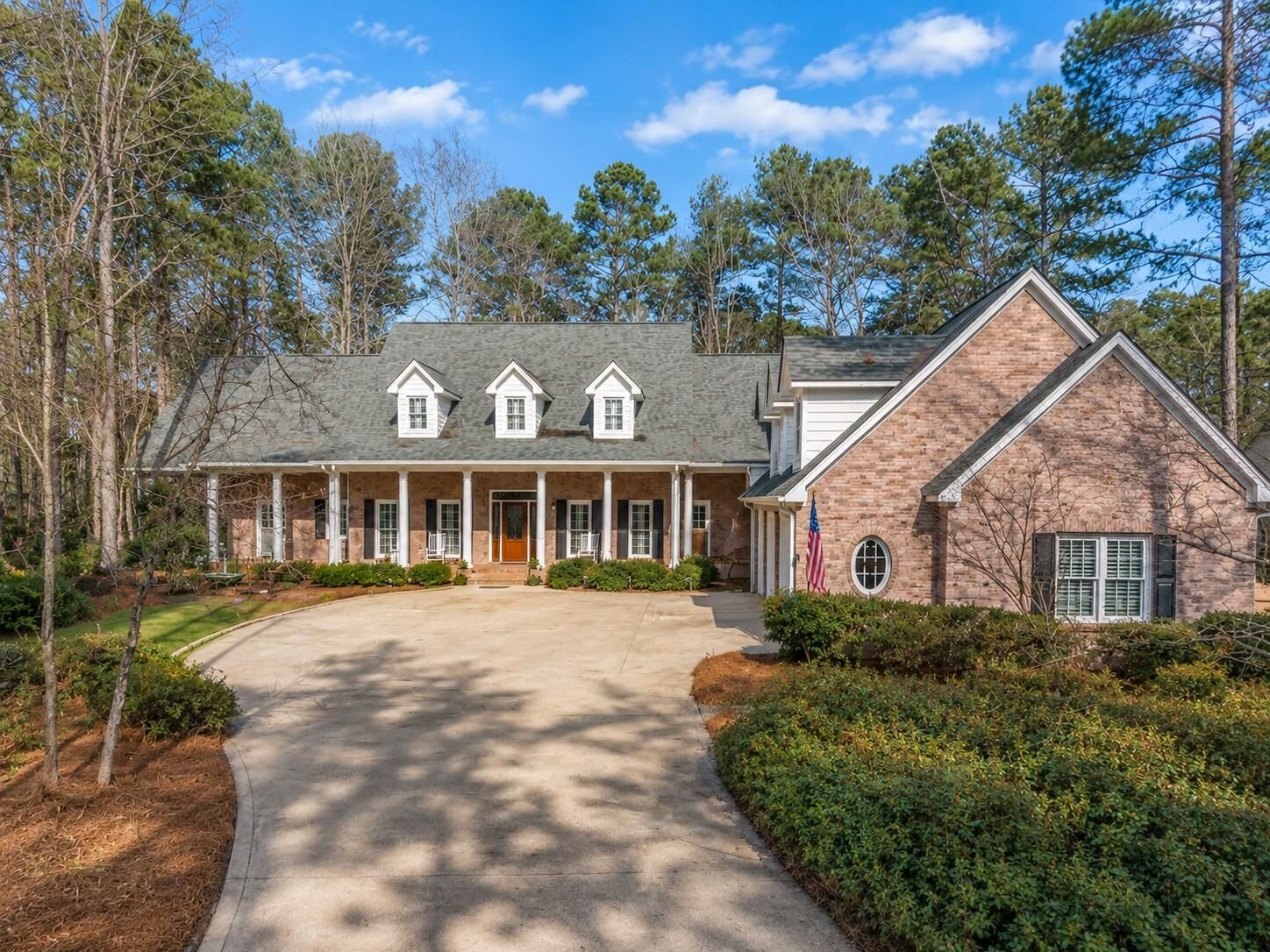 Property Photo:  1660 Club Drive  GA 30642 