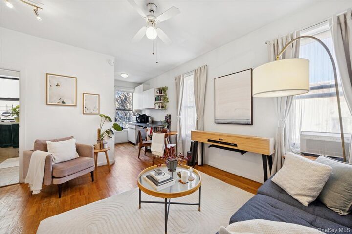 Property Photo:  205 W 103rd Street 6C  NY 10025 