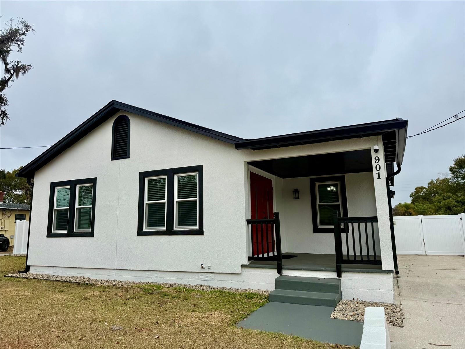 Property Photo:  901 W Concord Street  FL 32805 