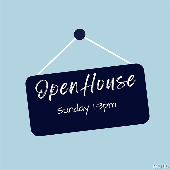 Property Photo:  624 Hawk Run Drive  MO 63368 