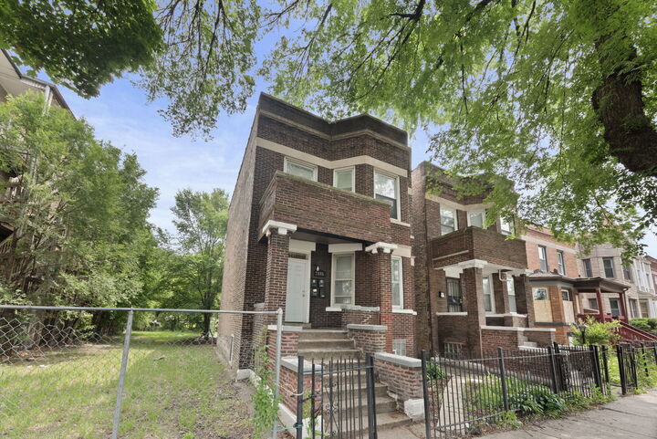 Property Photo: 7115 S Champlain Avenue IL 60619