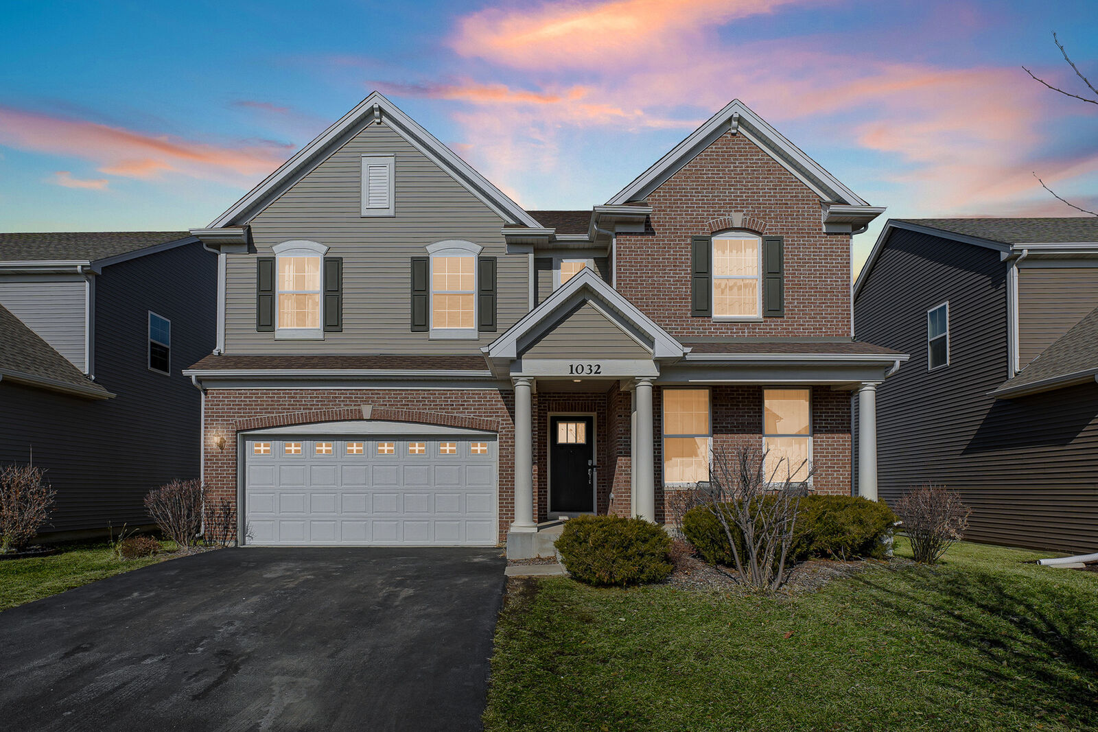 Property Photo:  1032 Blazing Star Street  IL 60177 