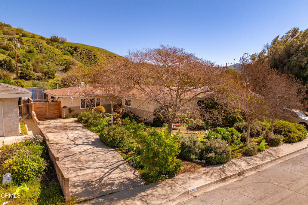 Property Photo:  616 Island View Street  CA 93015 