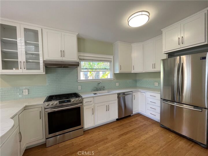 Property Photo: 770 Junipero Avenue CA 90804