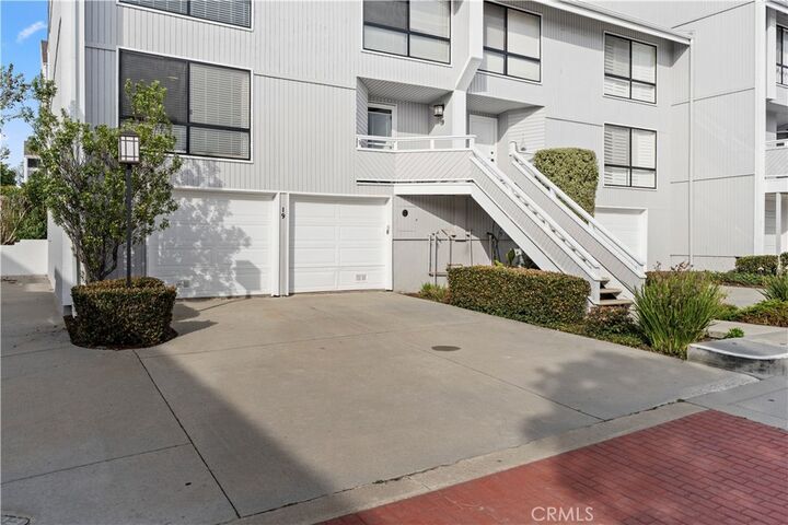 Property Photo:  19 Odyssey Court  CA 92663 