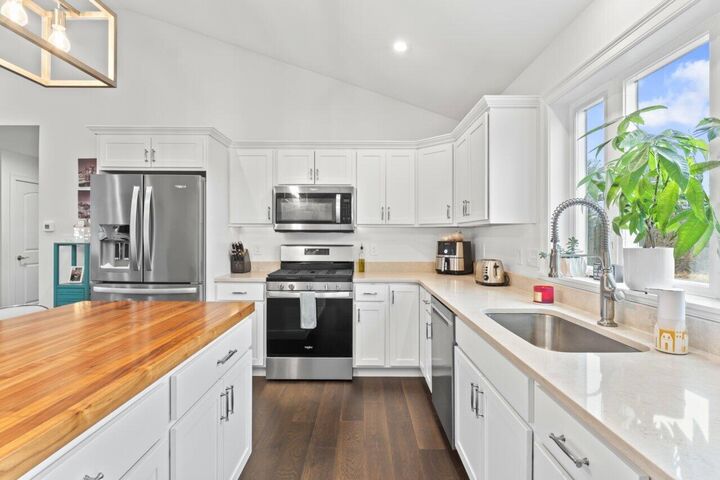 Property Photo:  92 High Street  ME 03906 