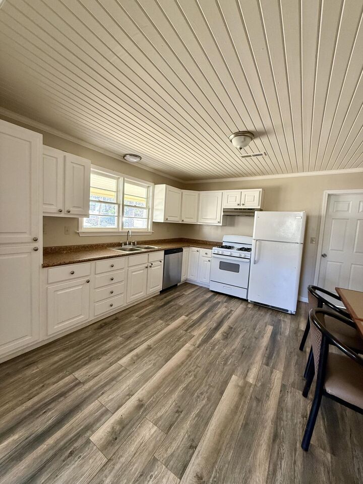 Property Photo:  2559 North Veterans Memorial Blvd.  MS 38866 