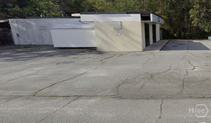Property Photo: 201 W Memorial Drive GA 31313