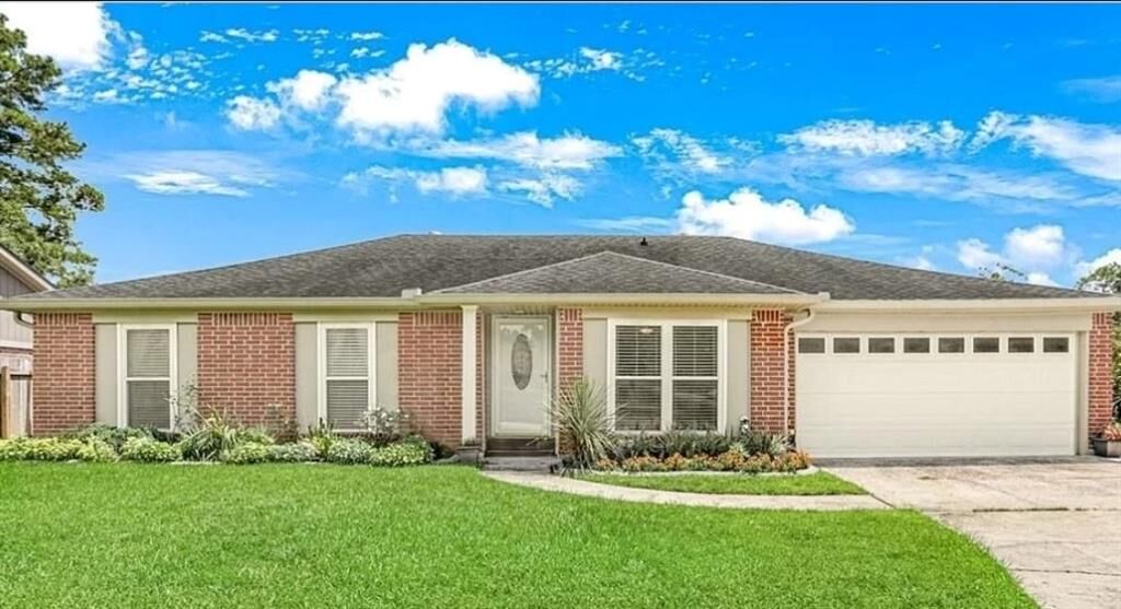 Property Photo:  125 9th Street  LA 70458 