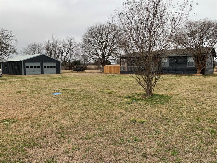 Property Photo:  2082 Fm 1566  TX 75496 