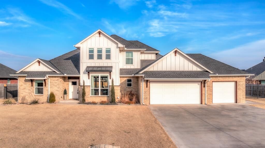Property Photo:  3281 Silver Crossings Circle  OK 73078 
