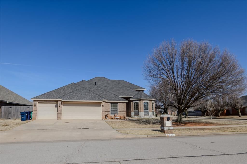 Property Photo:  9301 SW 24th Street  OK 73128 