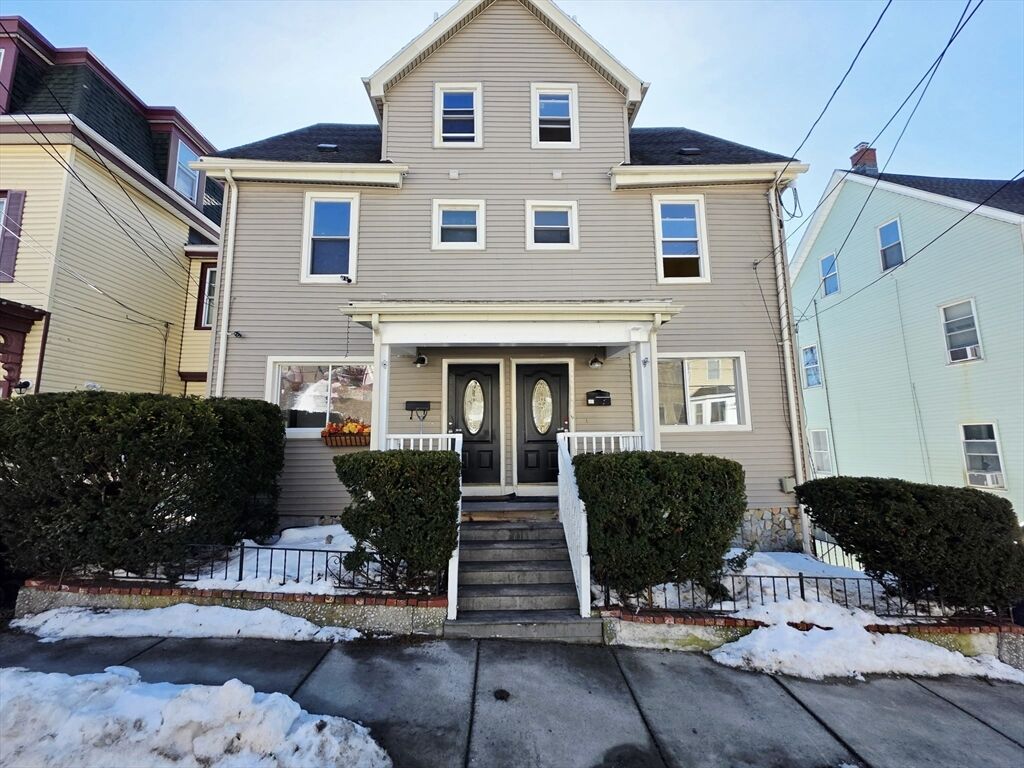 Property Photo:  37 Harvard St 1  MA 02149 
