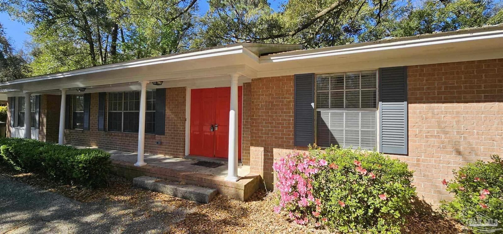 Property Photo:  473 Shiloh Dr  FL 32503 