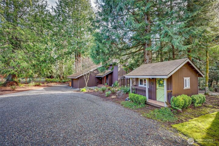 Property Photo: 121 Machias Loop WA 98365