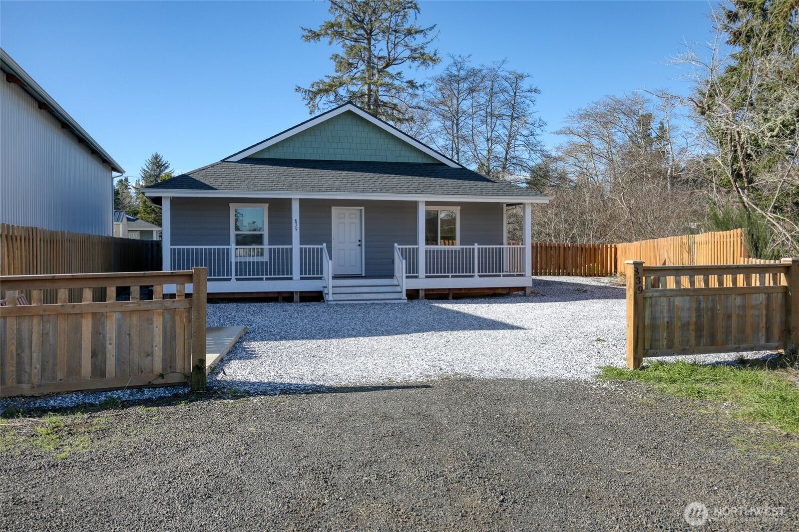 Property Photo:  839 N 1st Street  WA 98595 