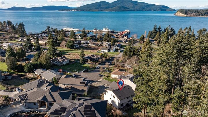 Property Photo: 1403 Dakota Avenue WA 98221