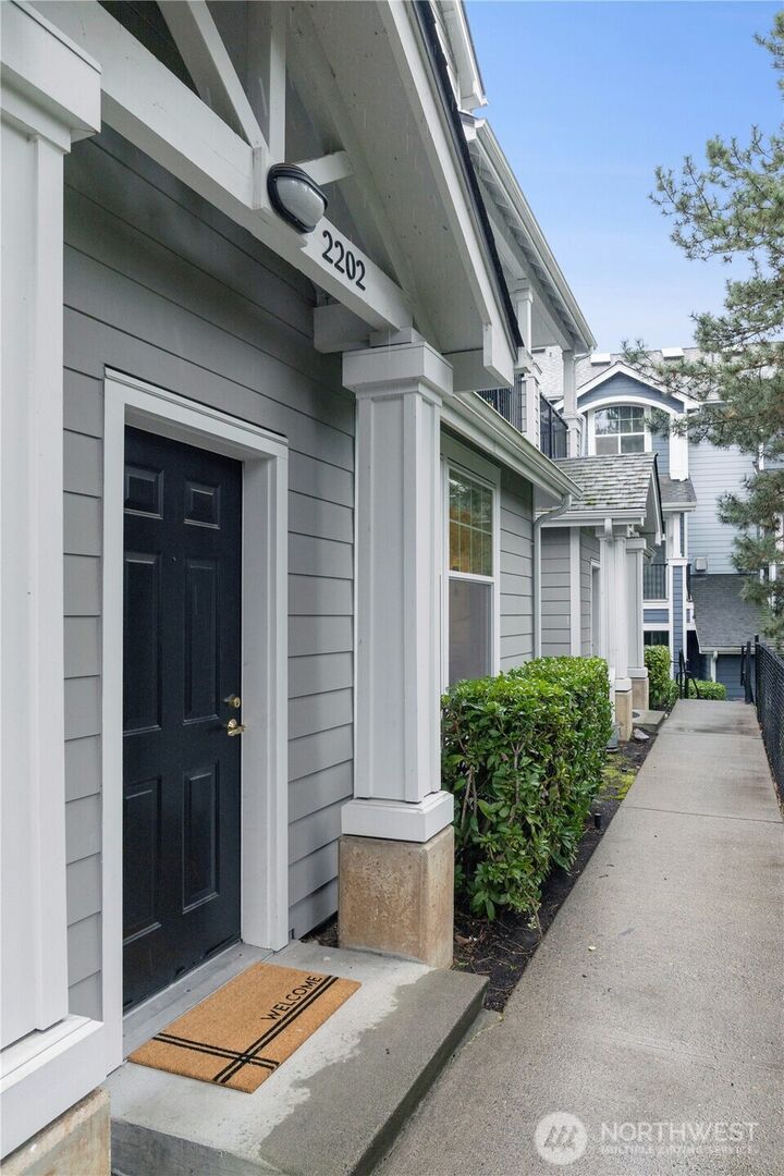 Property Photo:  16125  Juanita Woodinville Way NE 2202  WA 98011 