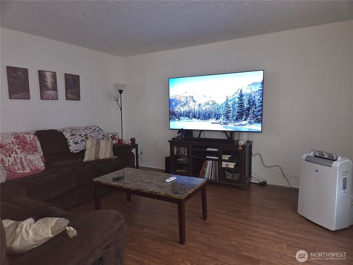 Property Photo: 2329 Jennifer Place WA 98632