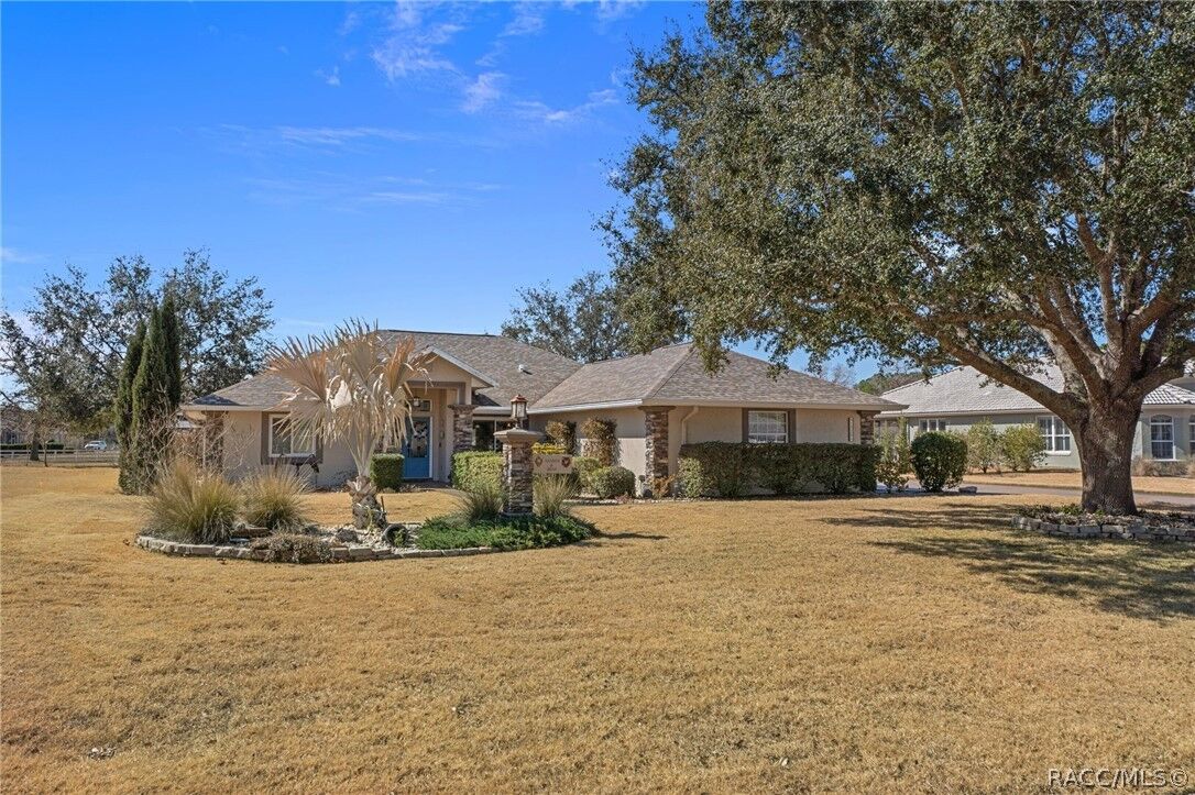 Property Photo:  1528 E Seattle Slew Circle  FL 34453 