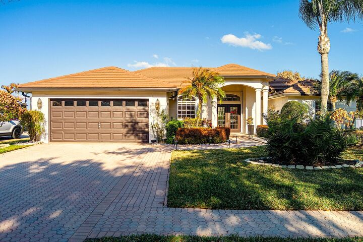 Property Photo: 5059 SW Hammock Creek Drive FL 34990