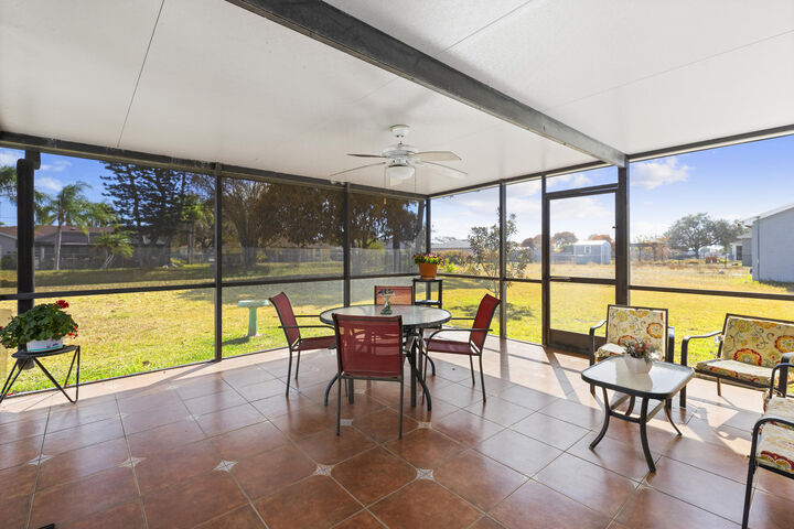 Property Photo:  2513 SE Richmond Street  FL 34952 