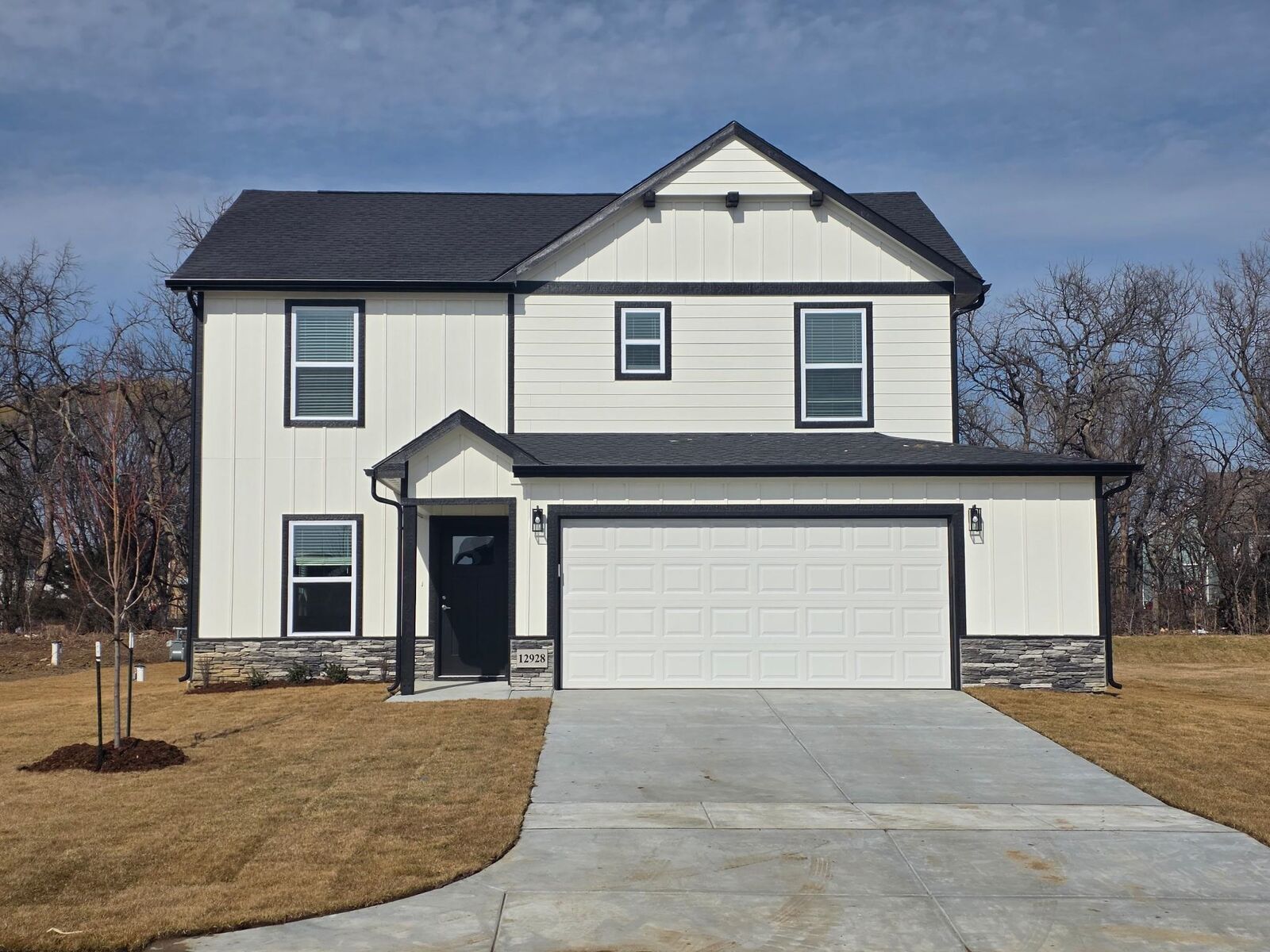 Property Photo: 12928 E Spring Valley Ct KS 67230