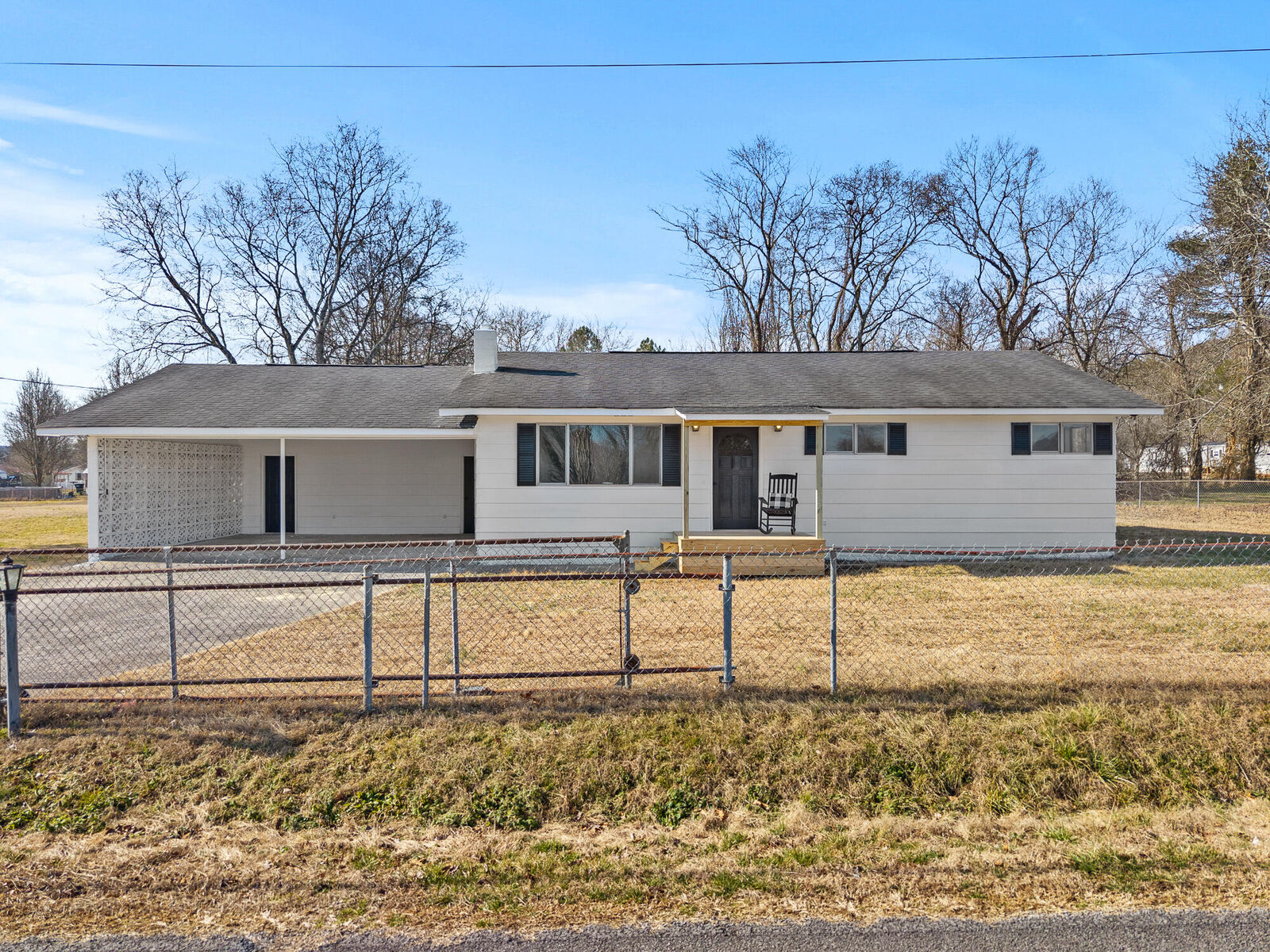Property Photo:  471 S College Street  TN 37338 