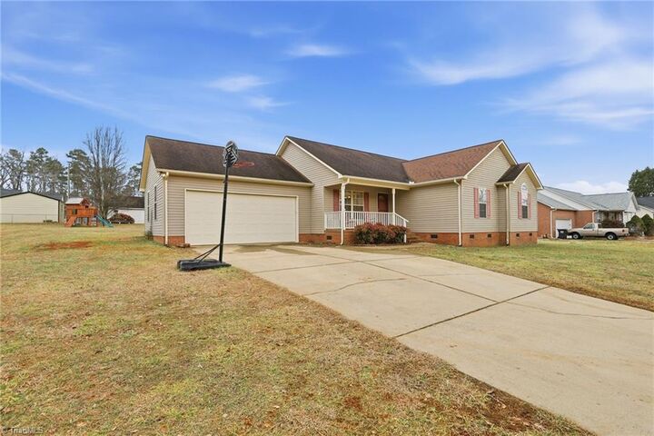 Property Photo:  1160 Fox Chase Court  NC 28146 