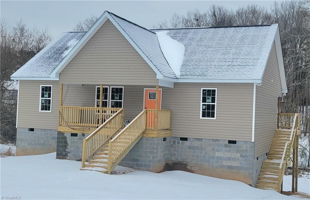 Property Photo:  1132 Irving Avenue  NC 27288 