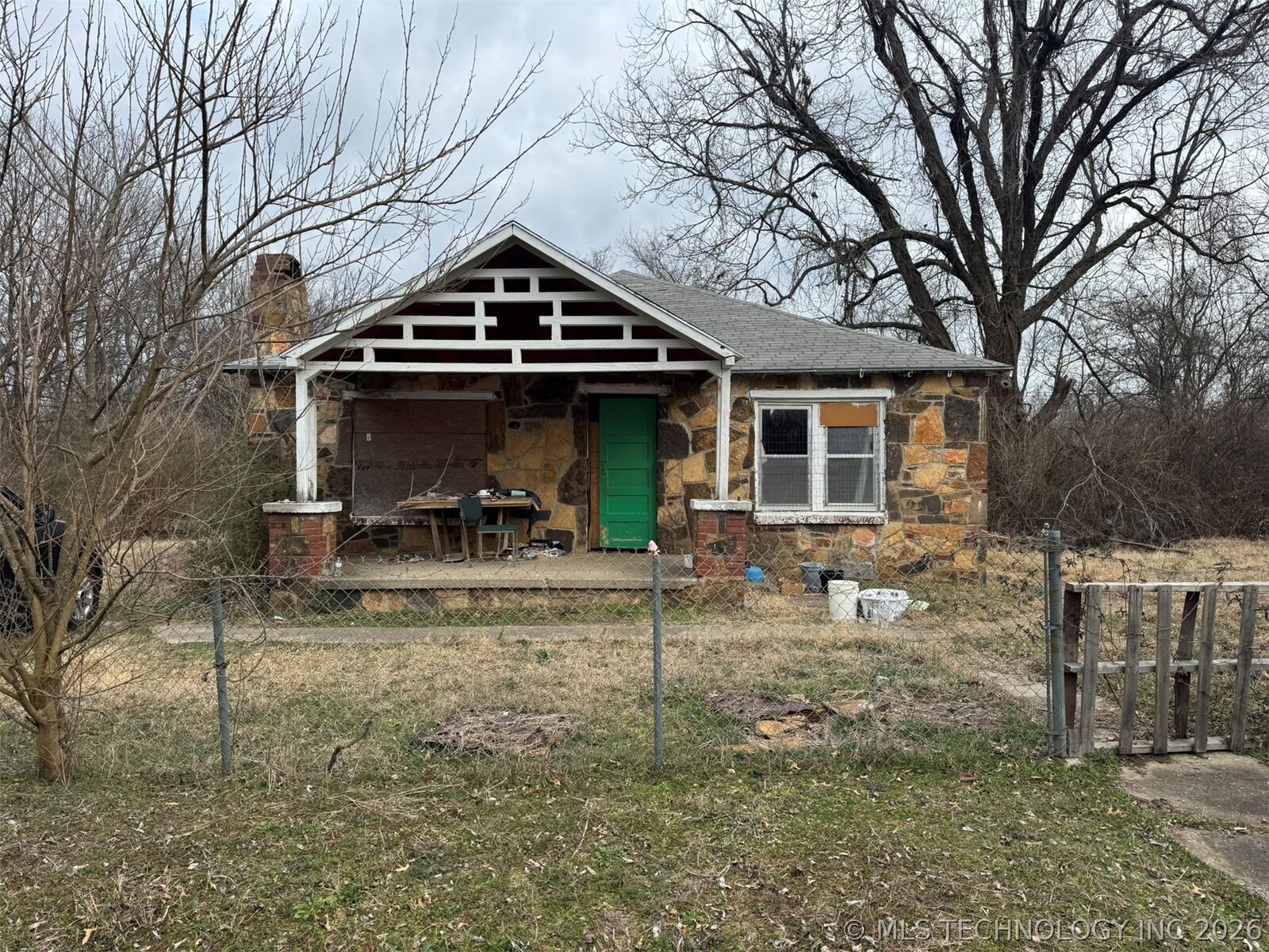Property Photo:  642 N 19th Street  OK 74401 