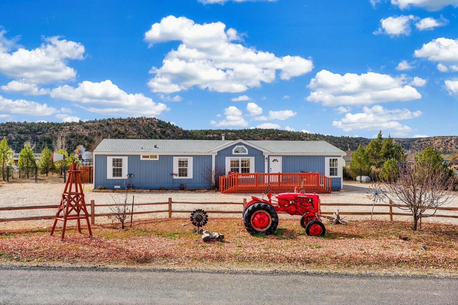 Property Photo:  1363 N Rome Way  UT 84737 