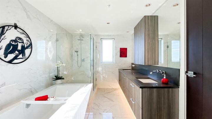 210 Salter Street 1601 — photo 1