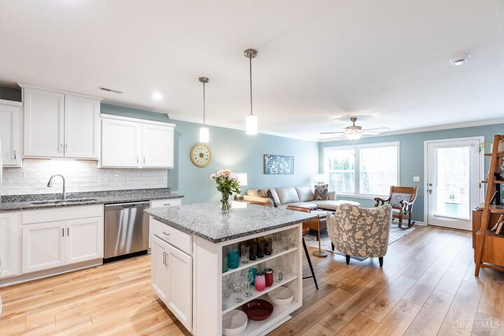 Property Photo:  5880 Parkview Lane  OH 45150 