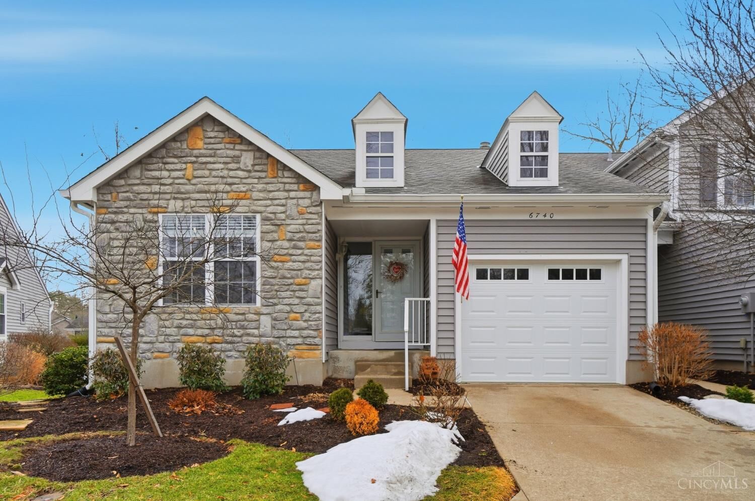 Property Photo:  6740 Sandharbor Court  OH 45039 