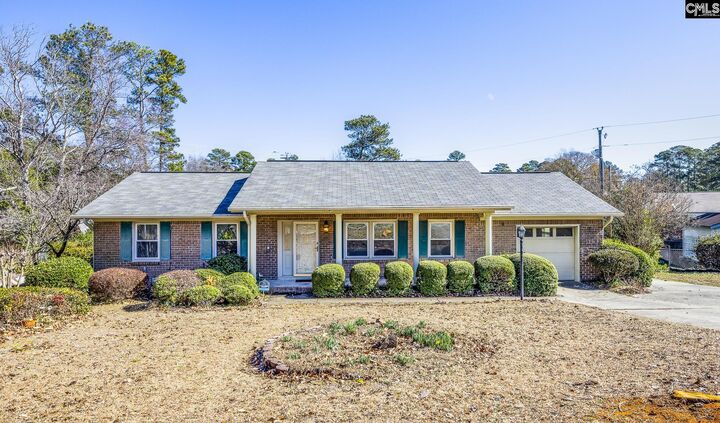 Property Photo: 215 Parkstream SC 29170-1522